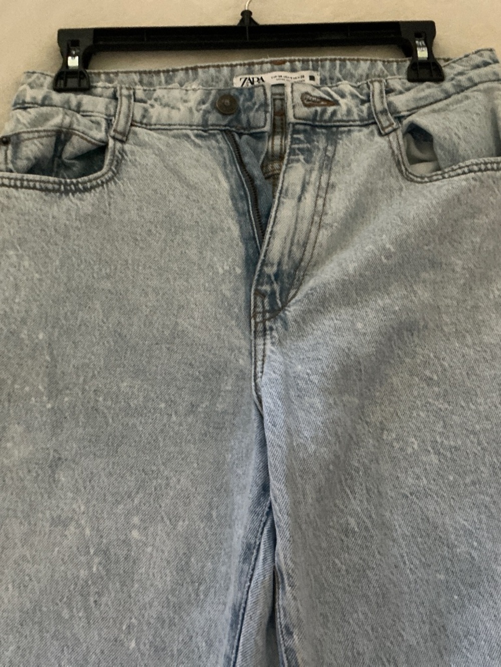 Zara jeans